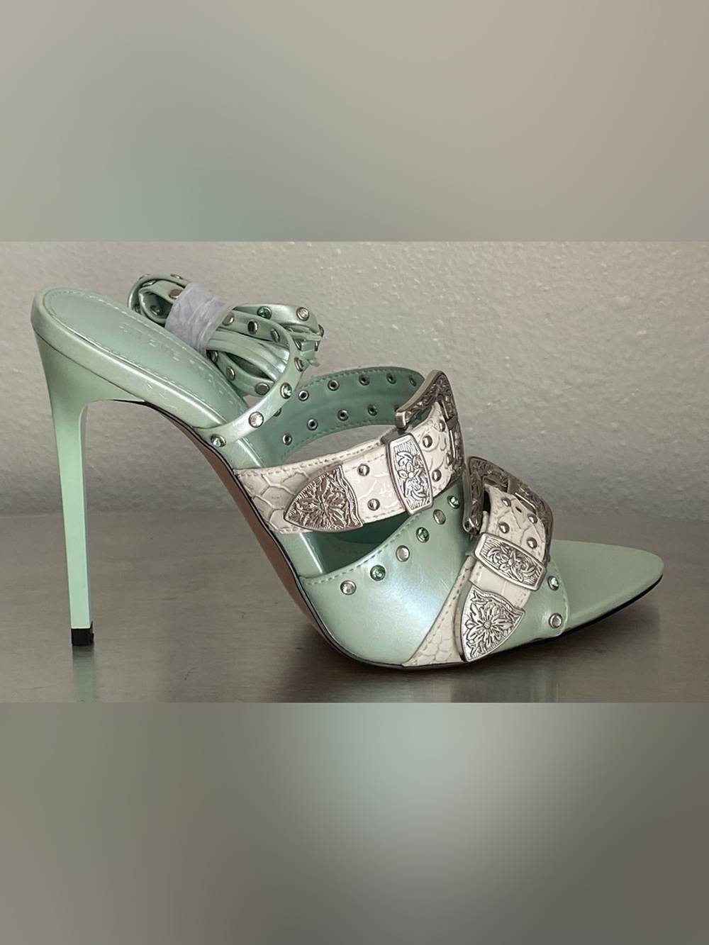 NEW STEVE MADDEN STUDDED METAL BUCKLE ANKLE WRAP STILETTOS IN MINT - Picture 12 of 15